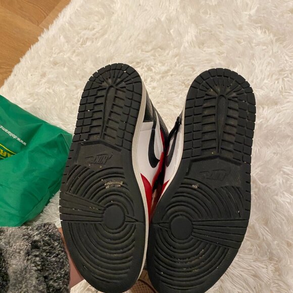 Nike Air Jordan 1 Retro High Satin Snake Chicago (W) – Size 7.5 - Picture 2 of 8